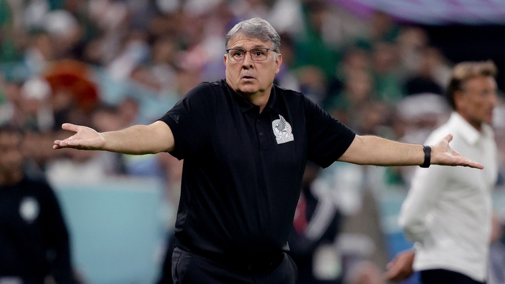 Martino leaves Mexico post after 'huge failure'