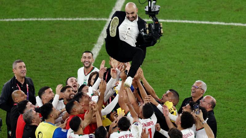 Morocco roar past Canada into World Cup last 16