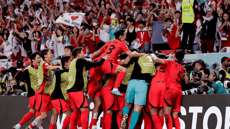 Korea Republic dream alive after Hwang late show