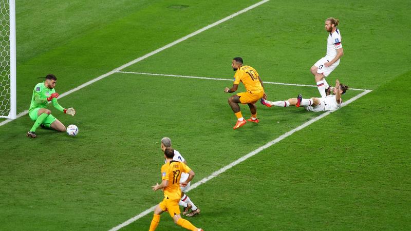 Coupe du Monde 2022 : L'arrêt réflexe de Matt Turner pour éviter le 3-0 !