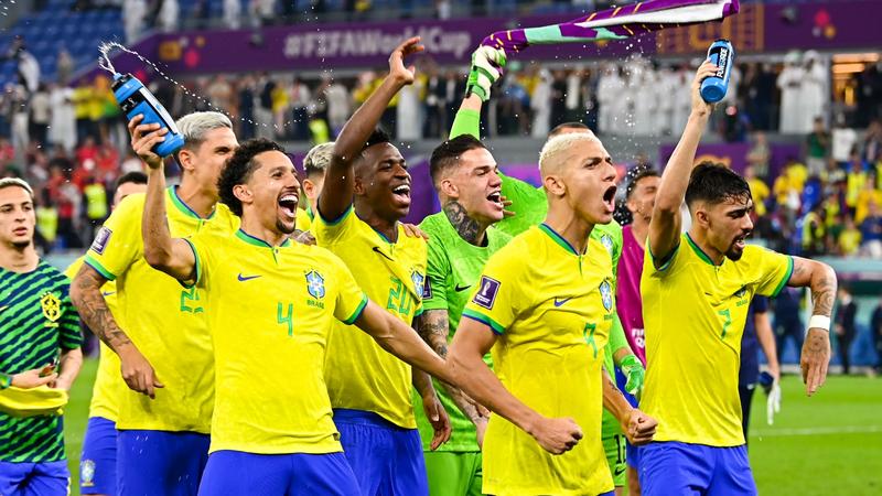 Neymar returns as Brazil brush aside South Korea to reach World Cup quarters
