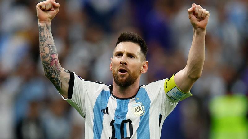 Martinez et Messi qualifient l'Argentine dans le dernier carré