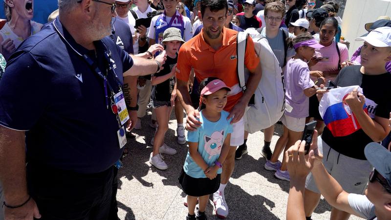 Djokovic given hero's welcome in Adelaide