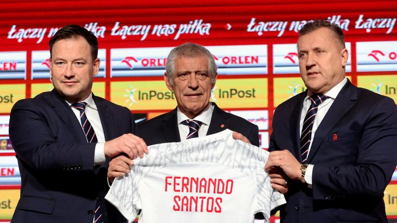 Former Portugal boss Santos named as Poland coach