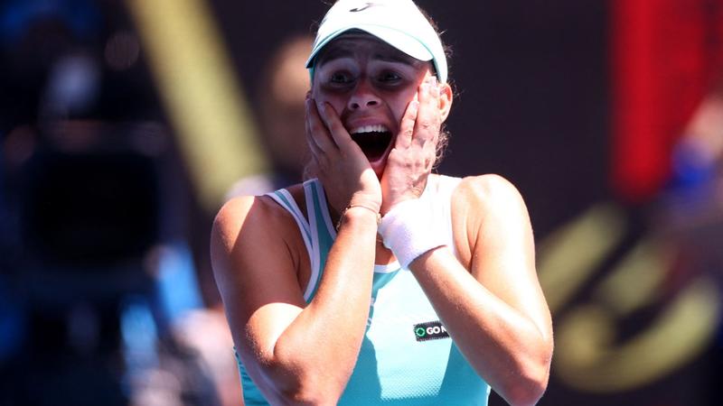 Unseeded Linette stuns Pliskova to make Australian Open semis