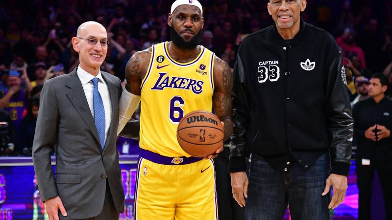 Basketball: KingJames still rules the NBA