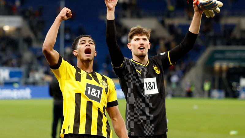 Bundesliga - Bouillant, Dortmund prend le trône !