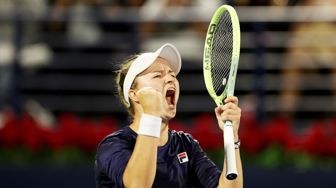 Krejcikova stuns Swiatek to claim Dubai title | beIN SPORTS