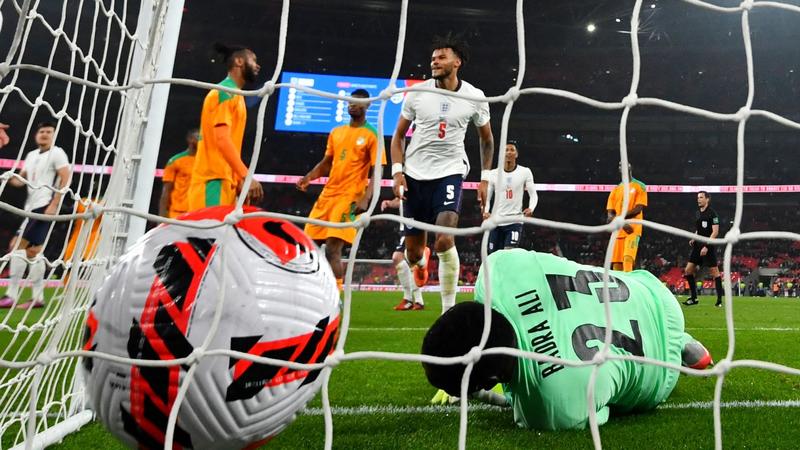 Rejigged England brush aside 10-man Ivory Coast