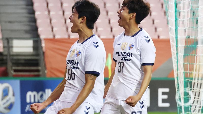 أولسان هيونداي ينتصر بالثلاثة على غوانغجو إيفرغراندي