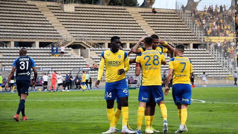 Sochaux vence 1-2 a Paris FC y avanza en playoffs
