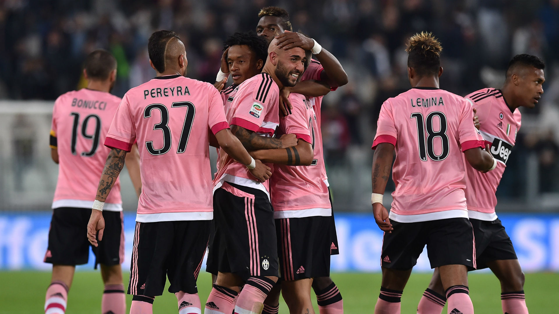 Miretti milestone keeps Juve in touch at the top