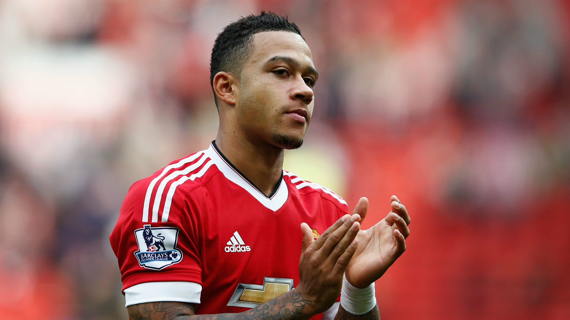 Manchester United star Memphis Depay hits back at criticism of his