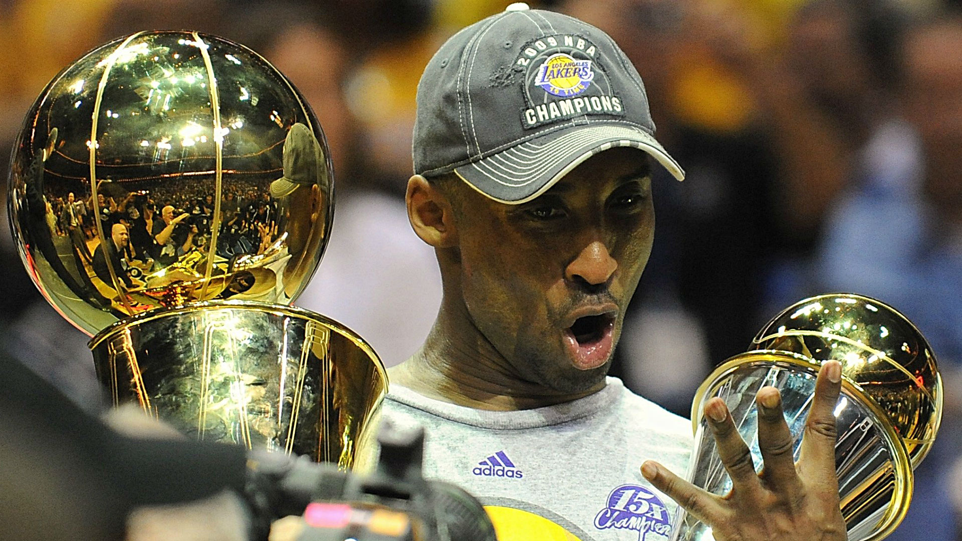 Kobe bryant deals championship record