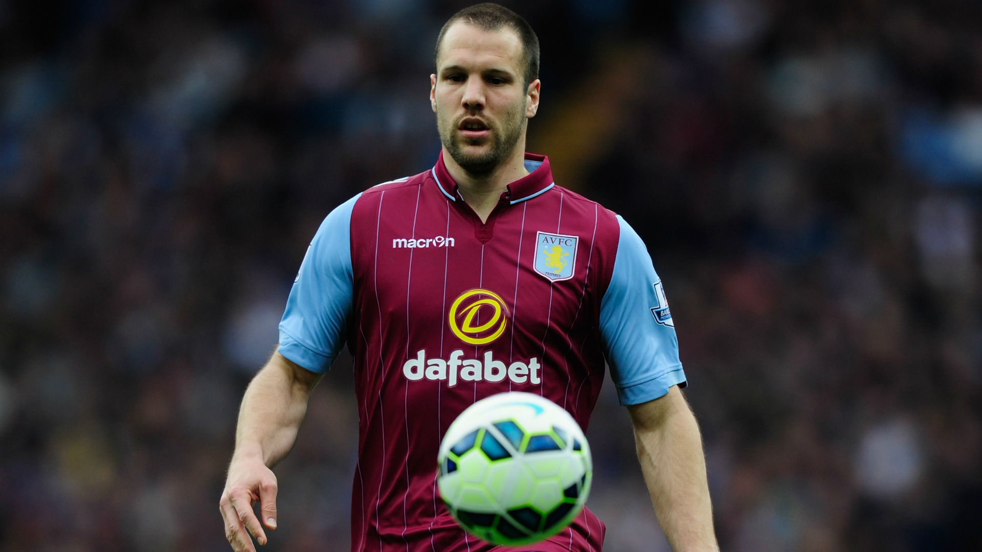Ron Vlaar signs AZ deal until end of the season | beIN SPORTS