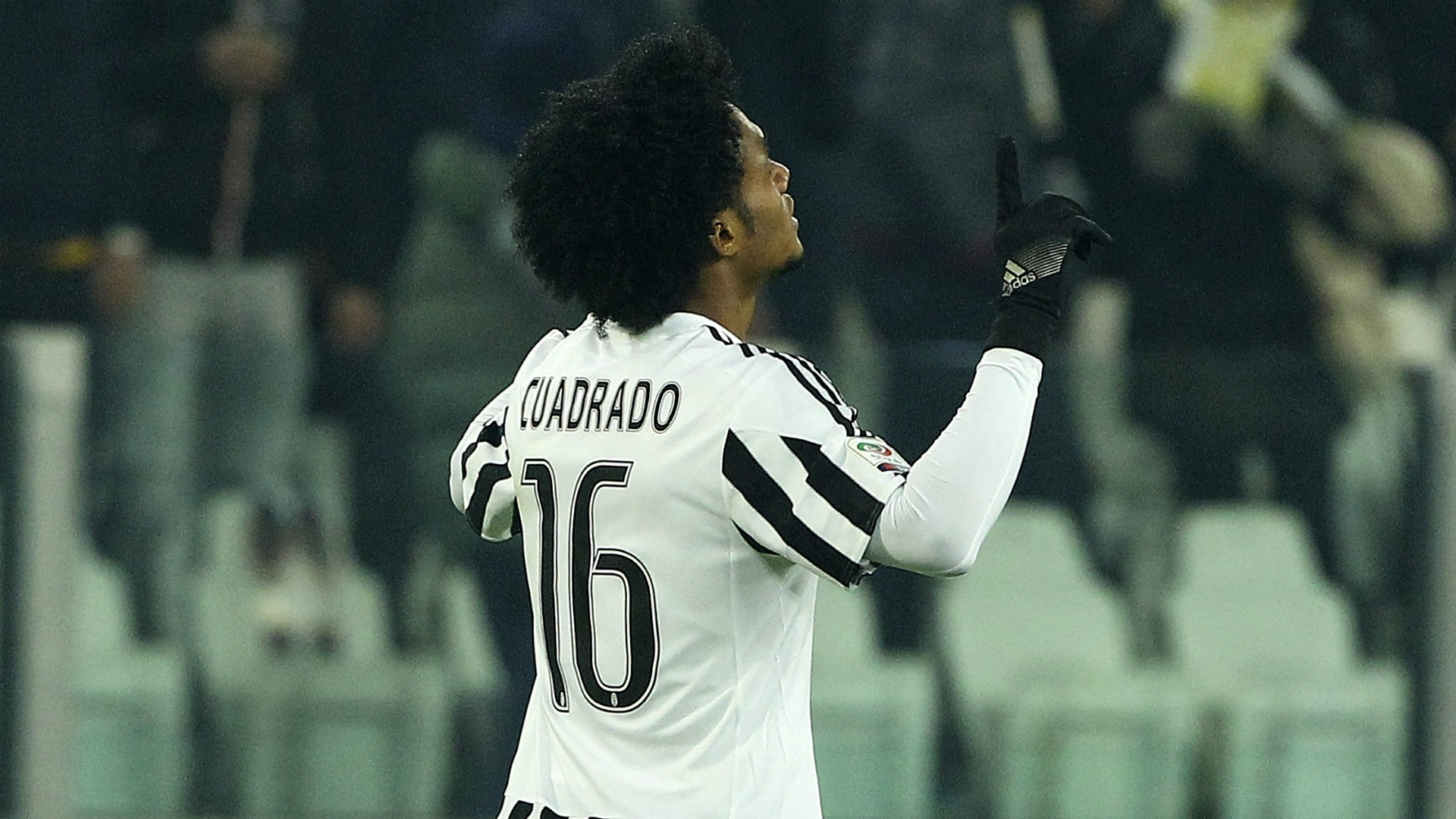 Cuadrado juventus hot sale jersey