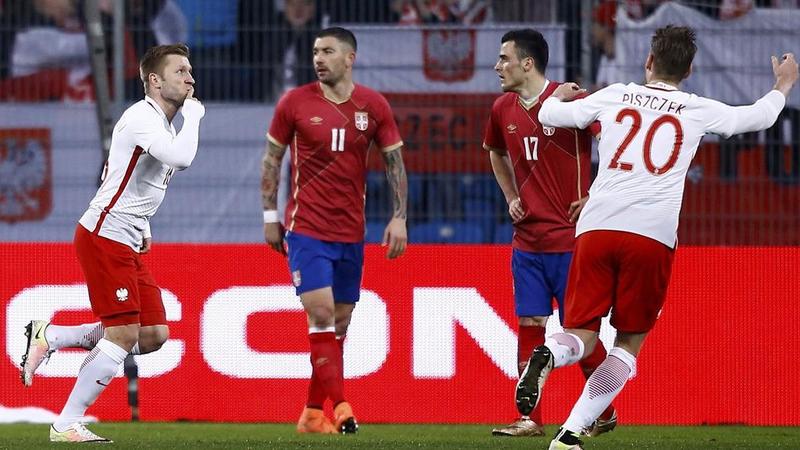 بولندا تفوز ودياً على صربيا