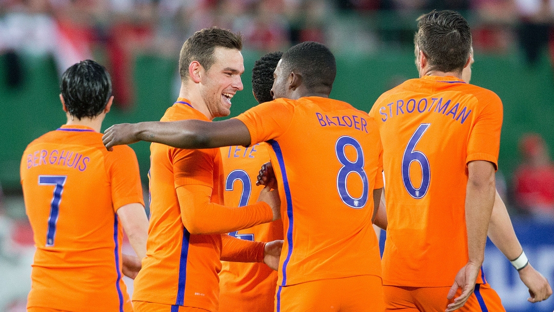 Austria 0 Netherlands 2: Janssen And Wijnaldum Silence Vociferous 