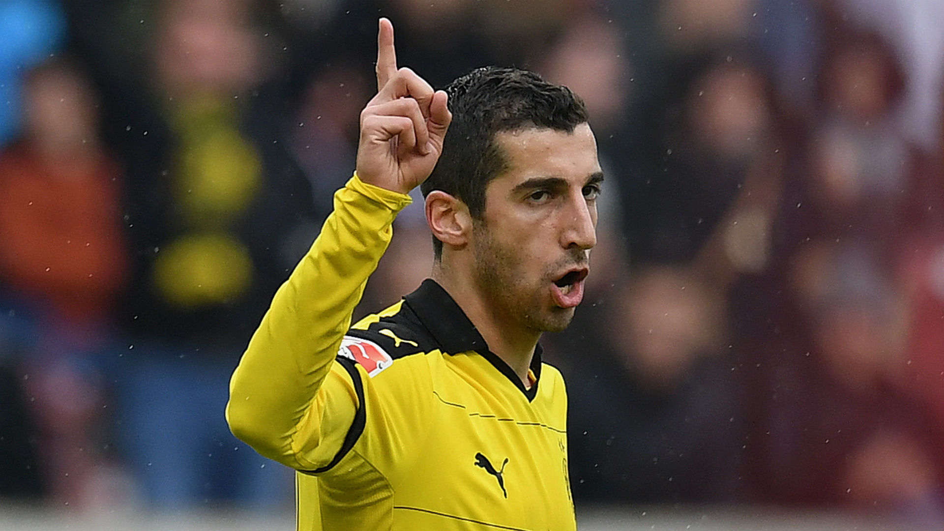 Mkhitaryan: Manchester United not giving up on Premier League