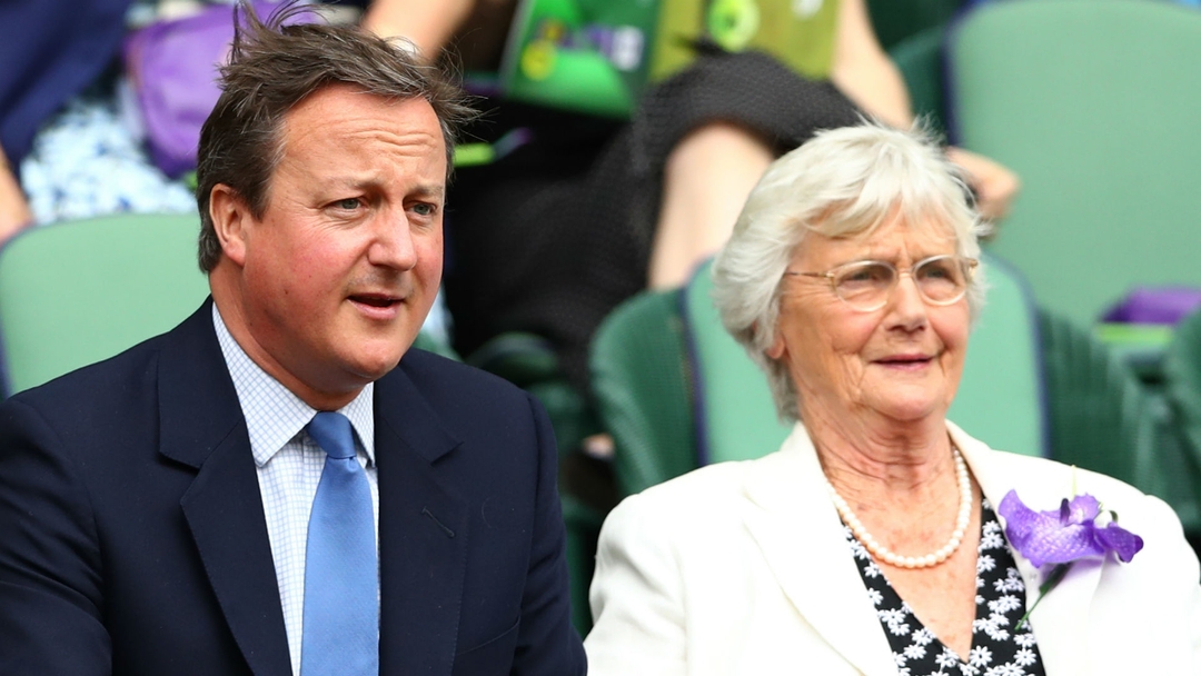 Wimbledon Diary Prime Minister Cameron heckled, Murray serves up a