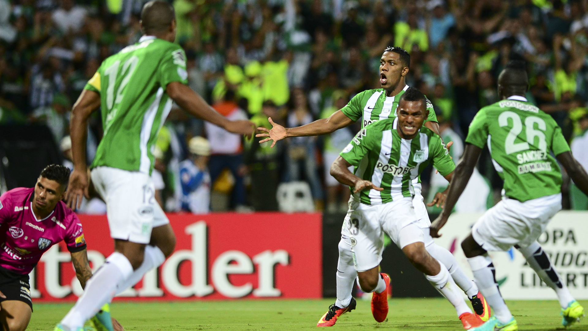 Championes de futbol Club Nacional de football — Stadium