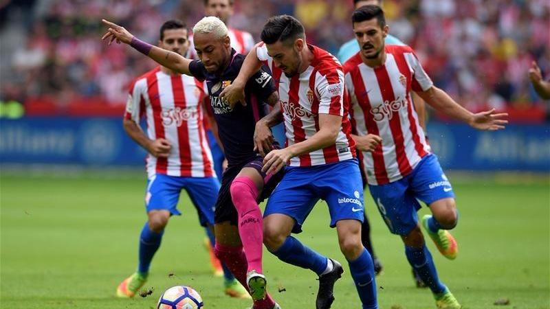 الدوري الإسباني:  سبورتنغ خيخون 0 - 5 برشلونة