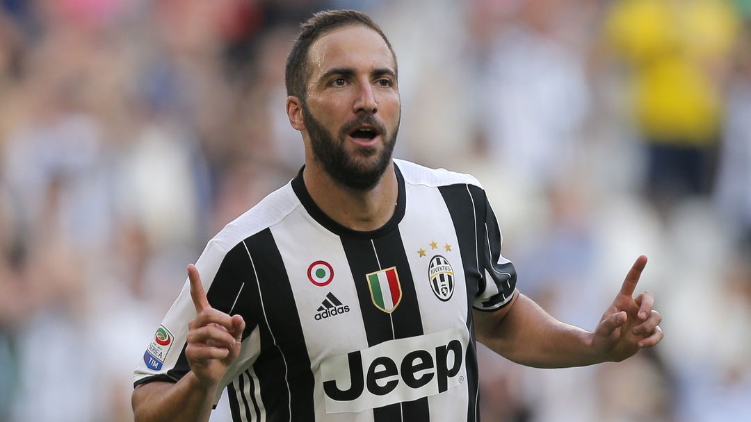 Juventus v Napoli: Higuain Faces Angry Former Club in Crunch Clash | beIN  SPORTS