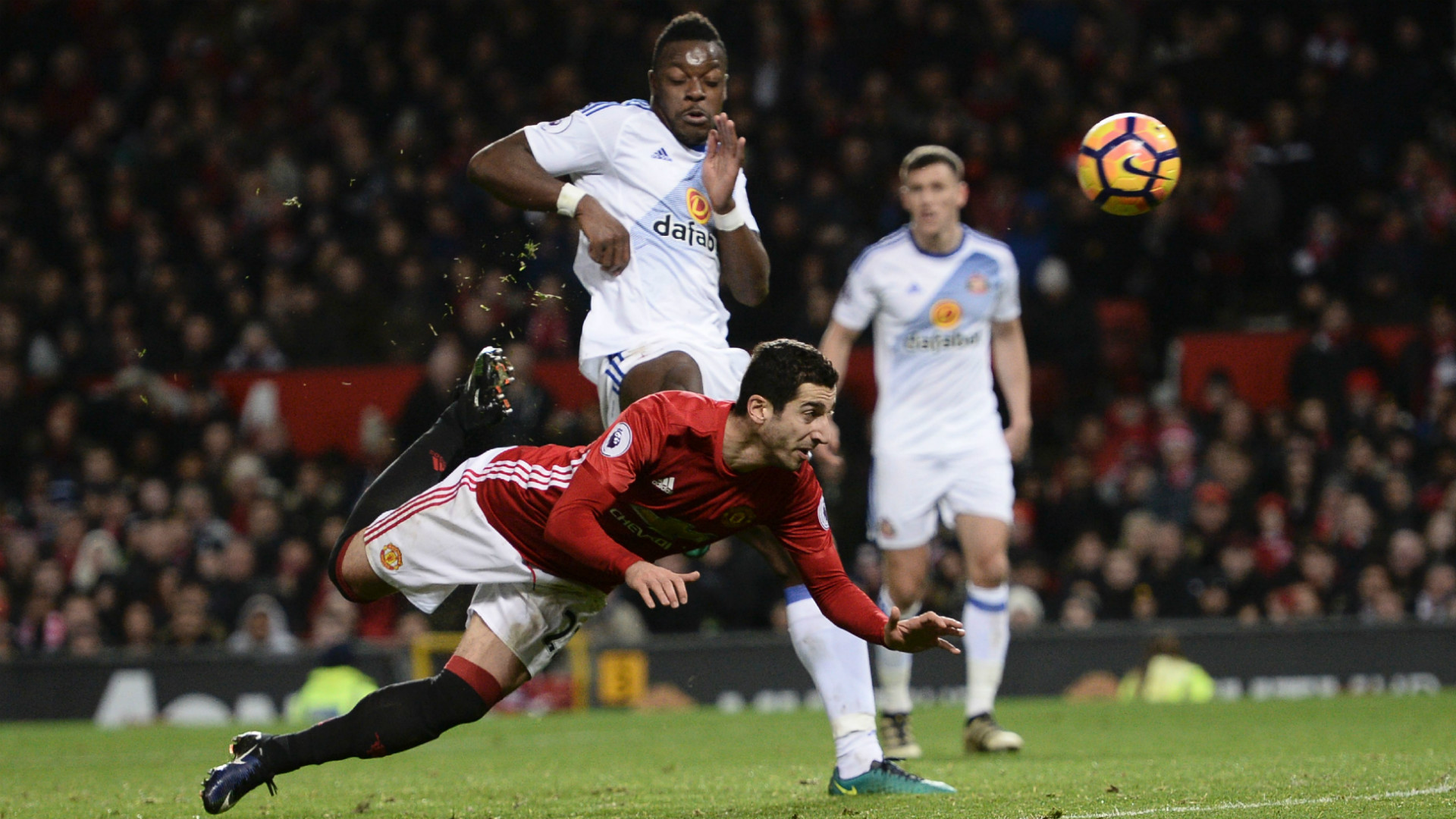 Henrikh Mkhitaryan likely to start vs Man City