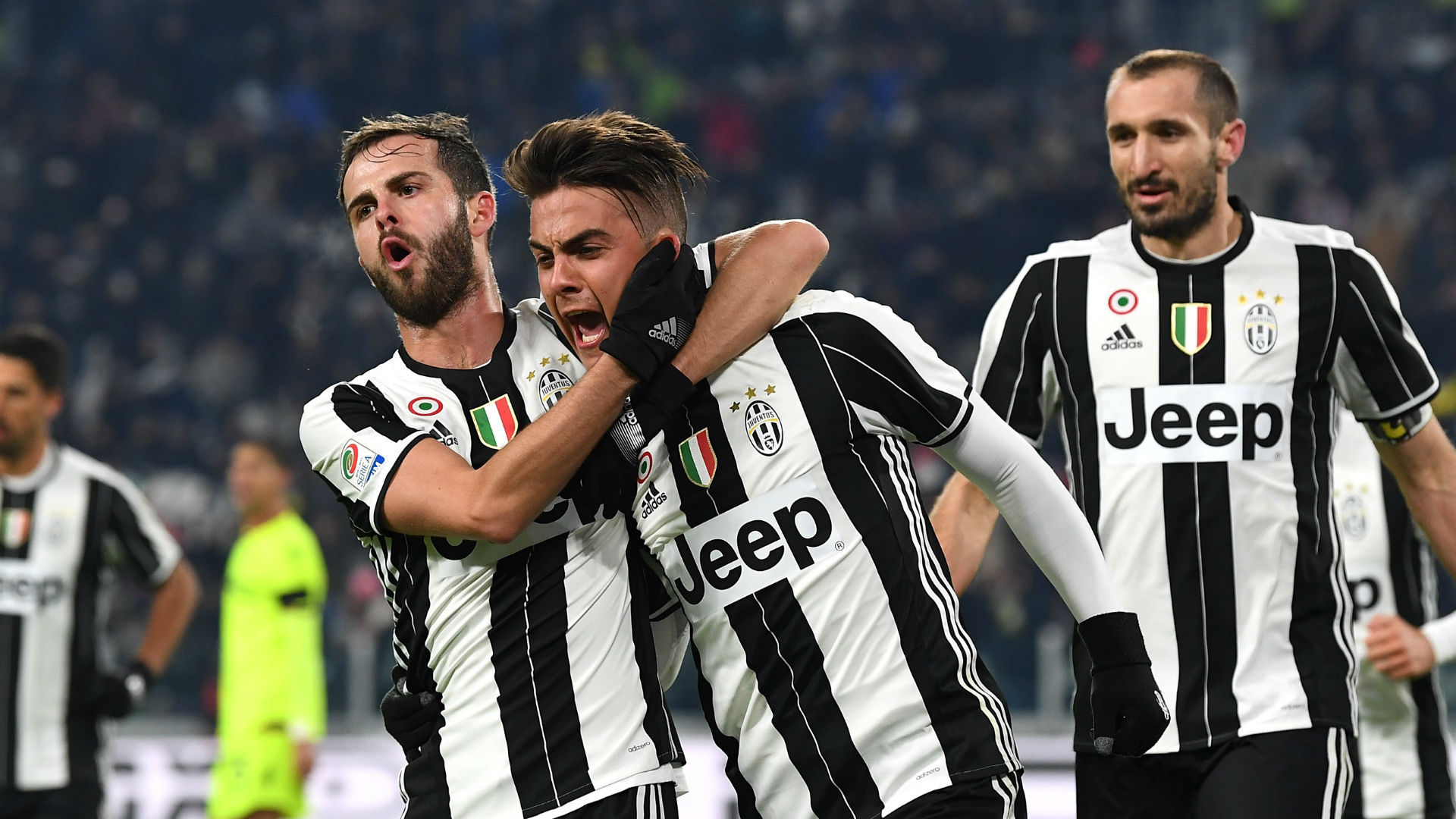 Juventus draw with Sporting to book Europa semi-final spot