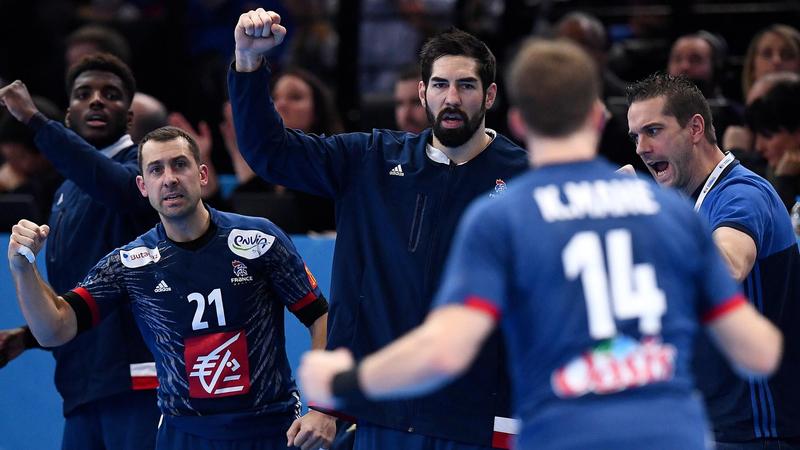 Champions France into world final