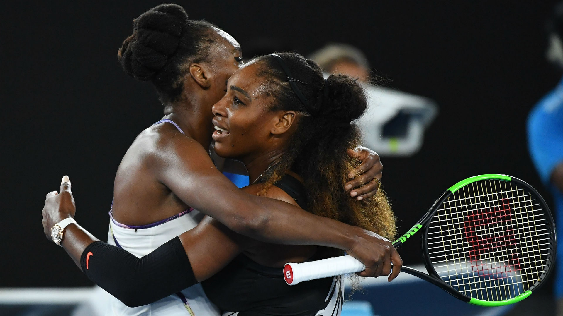 Serena Williams Thanks 'Inspiring' Venus After Historic Victory