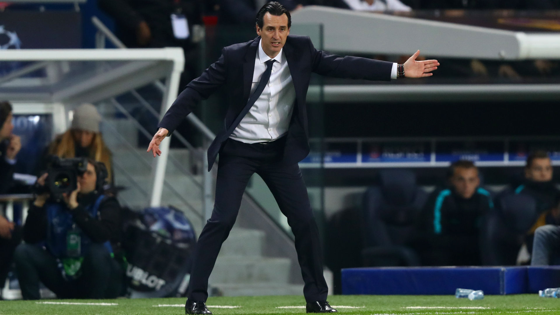 It's good to talk – Emery happy to chat with PSG players
