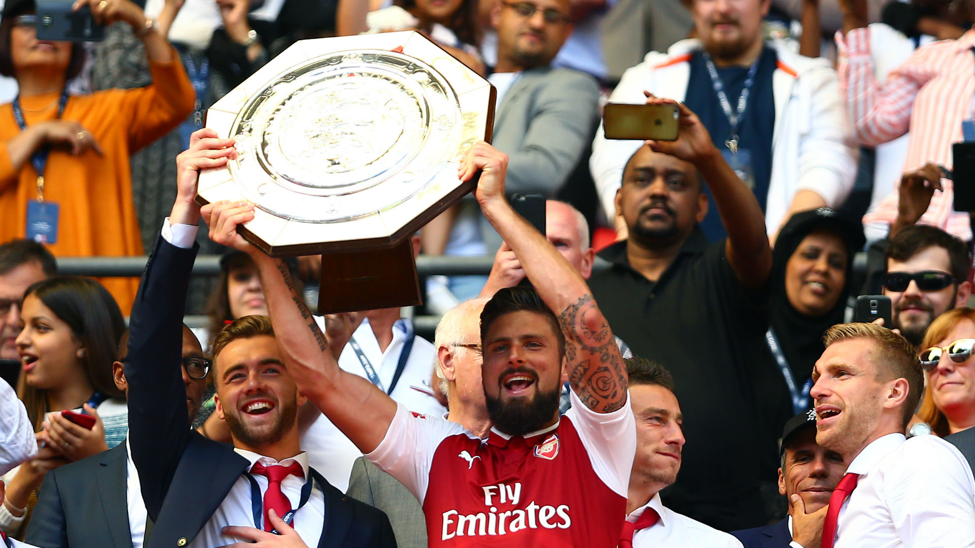 Giroud not interested in Marseille move - Garcia
