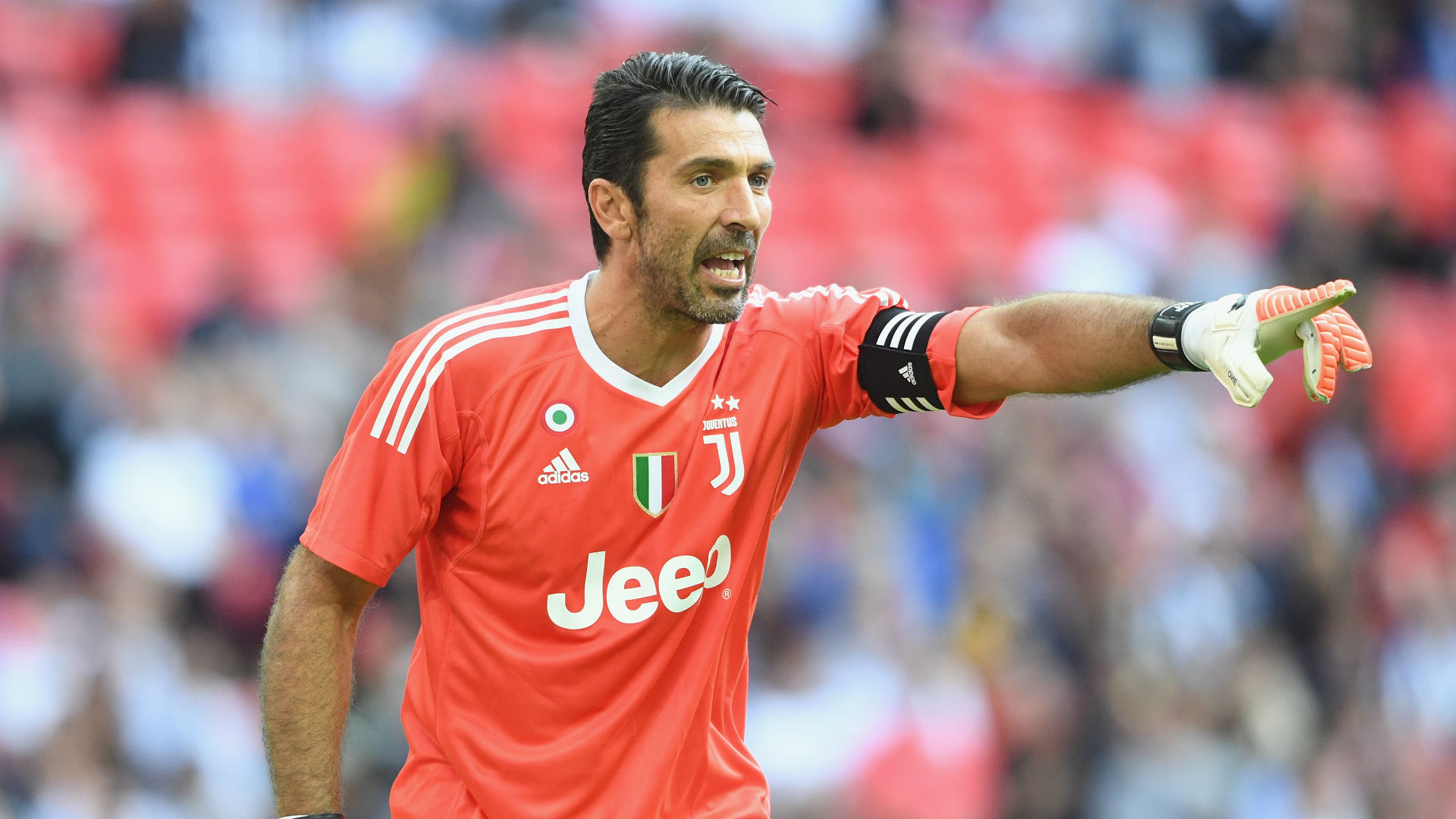 Miretti milestone keeps Juve in touch at the top