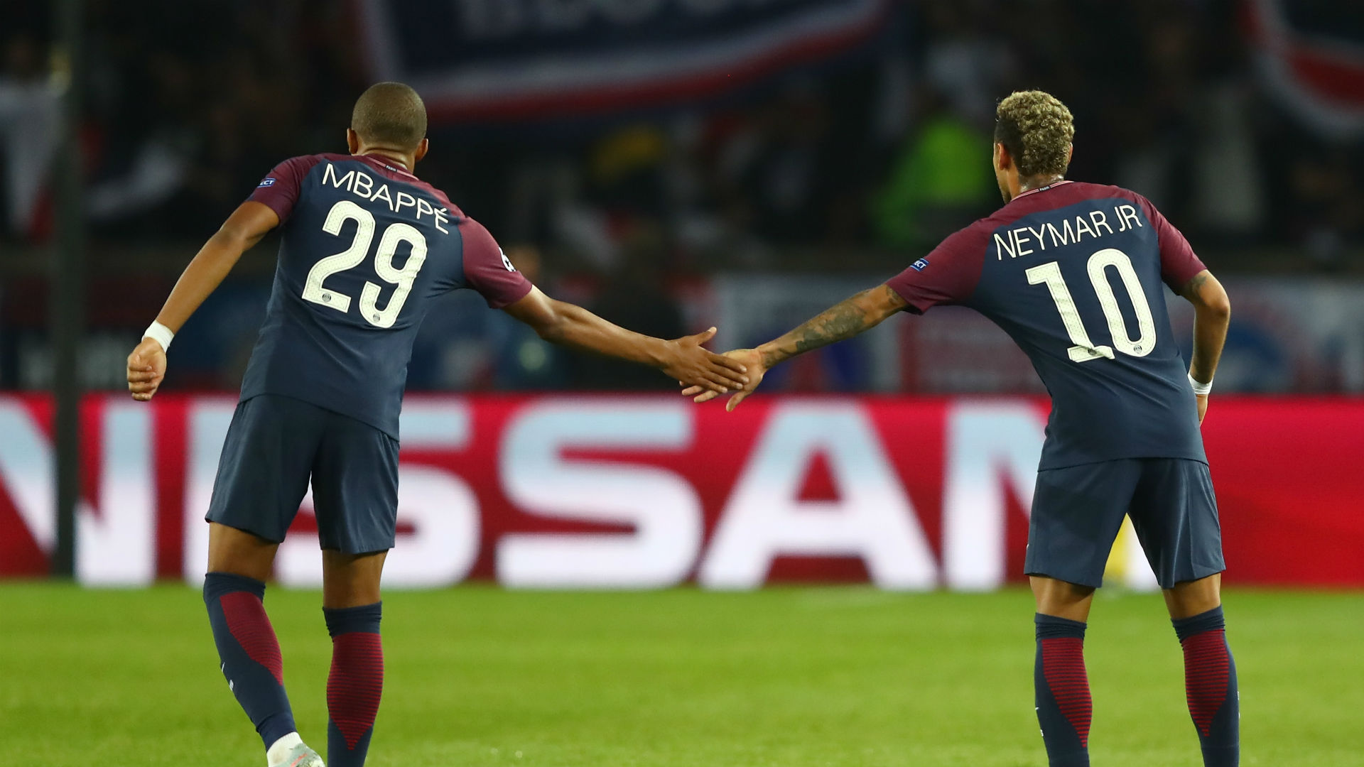 Mbappe could make way on Neymar's PSG return