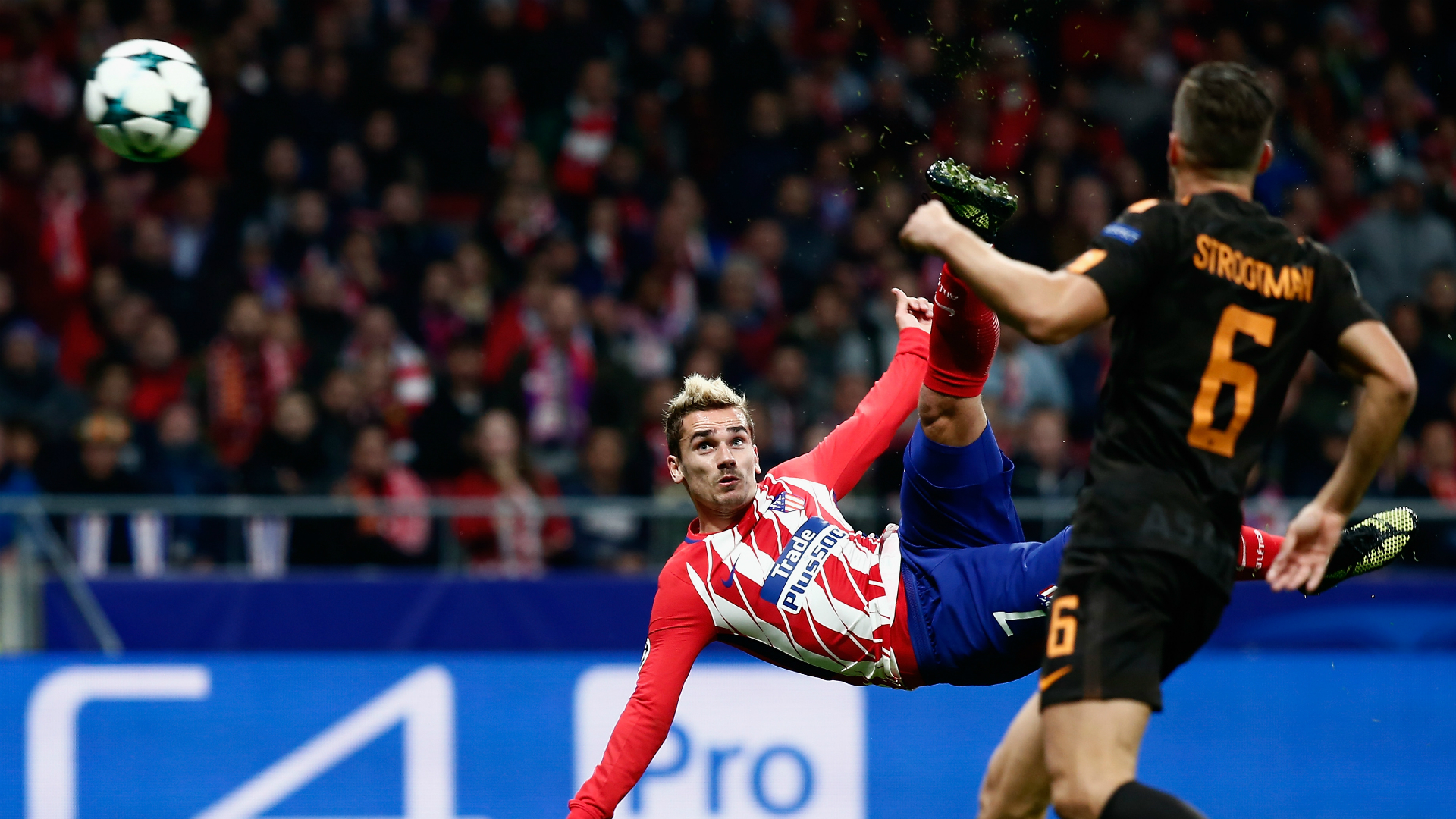 Griezmann shrugs off goalless streak after wonderstrike keeps Atletico's hopes alive