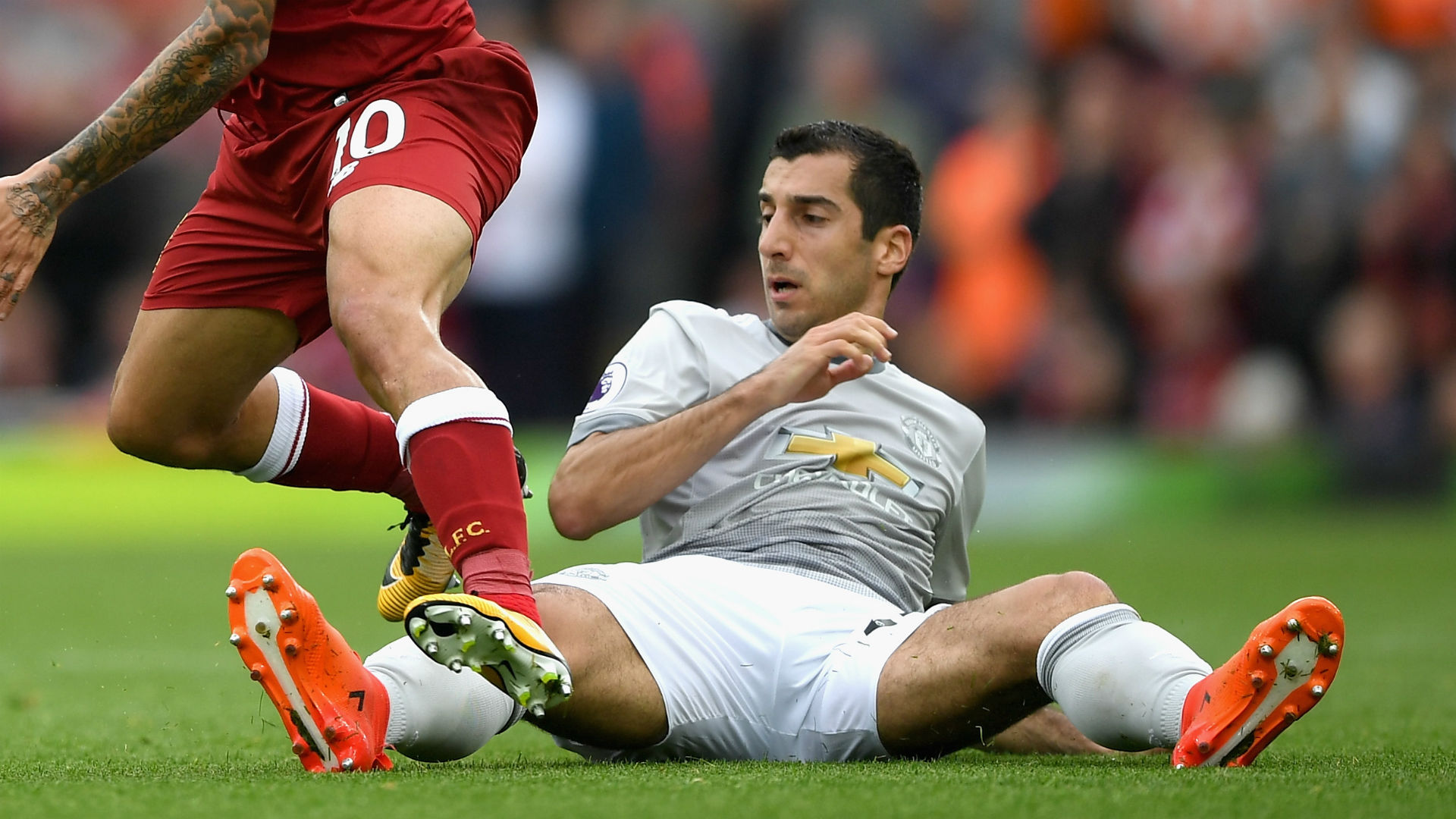 Henrikh Mkhitaryan Left Out Manchester United Amid Arsenal Talk
