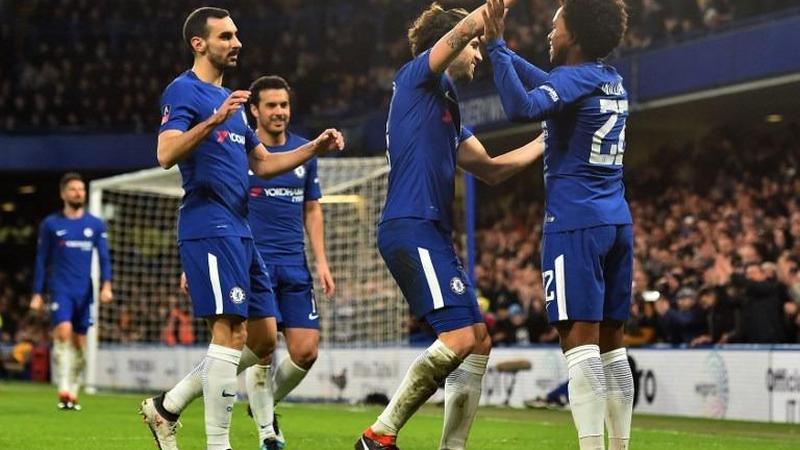 تشيلسي يقسو على هال سيتي قبل لقاء برشلونة