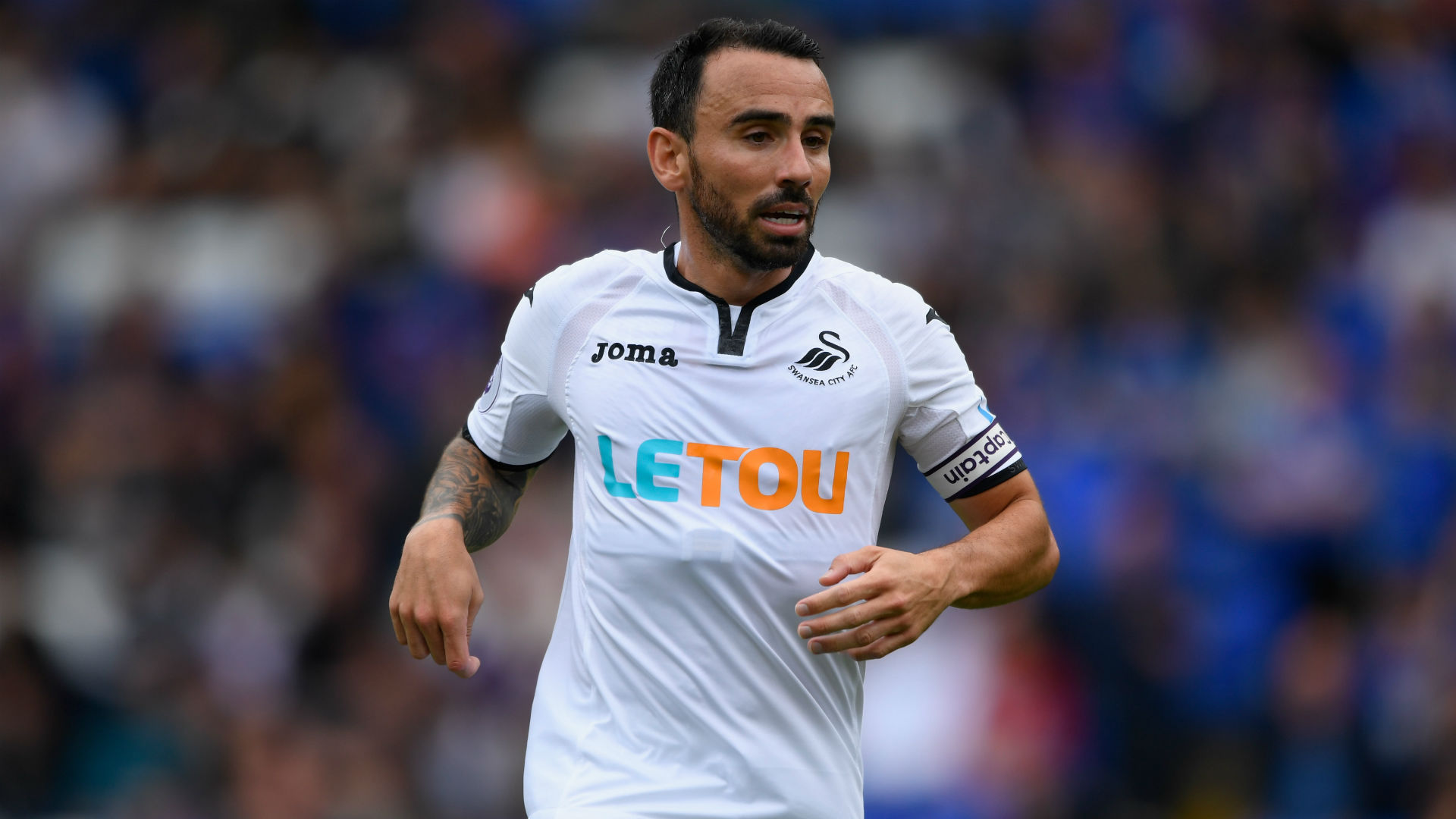 Swansea veteran Britton announces retirement