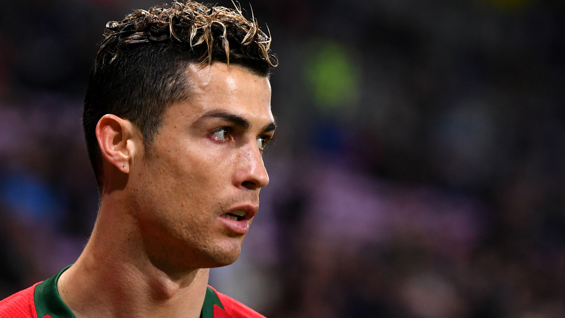 Portugal: le Sporting dévoile un maillot en hommage à Cristiano Ronaldo -  Benin Web TV