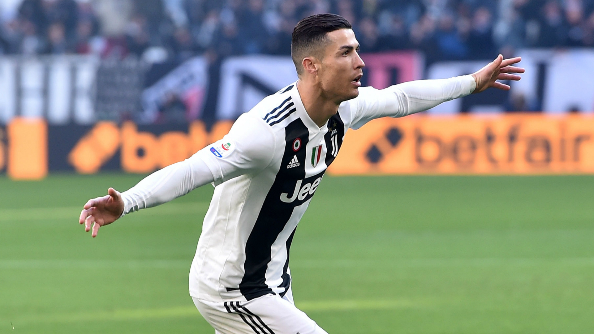 Ronaldo Double Sees Juventus Hang On For 2-1 VAR-Assisted Win Over Sampdoria