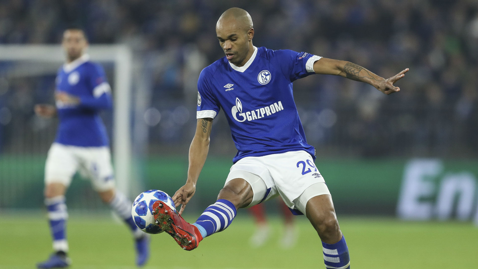 Struggling Monaco bring in Naldo from Schalke