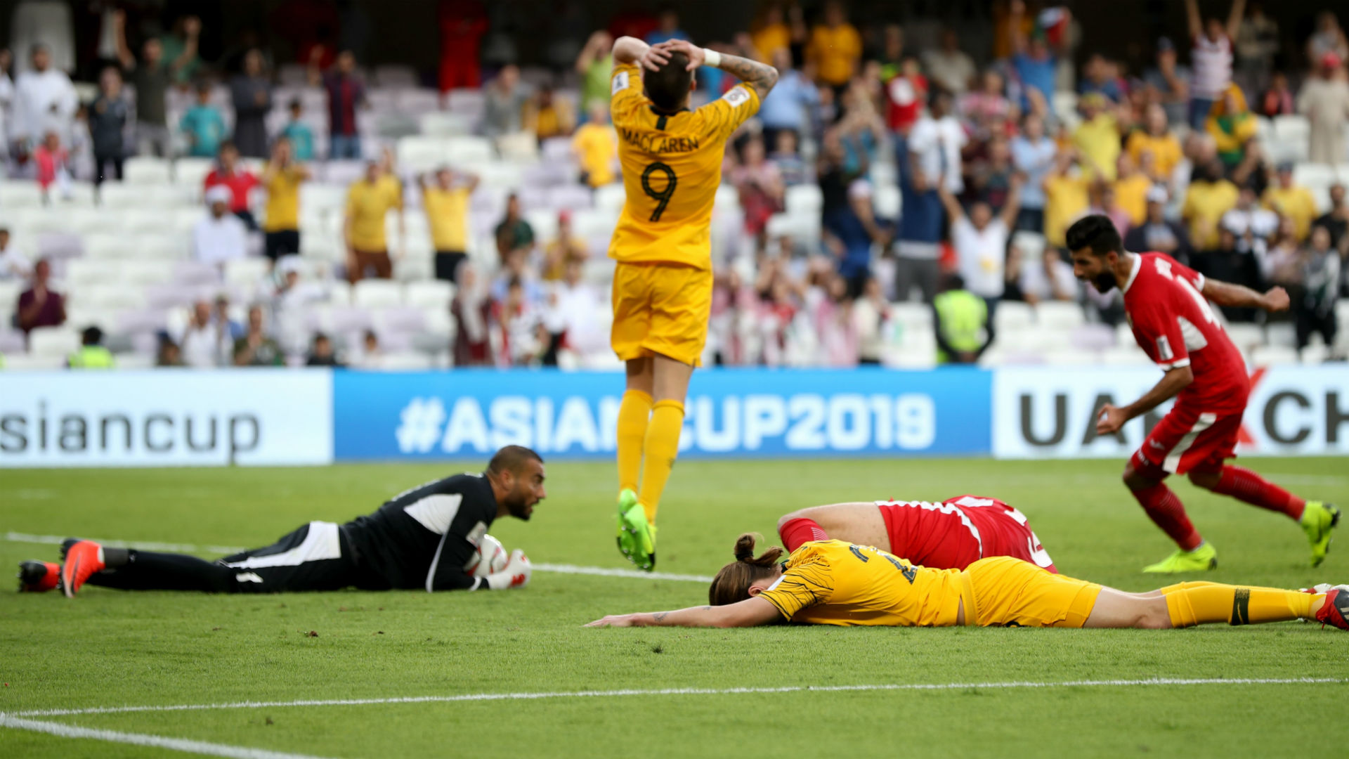 Palestine v Australia: We've got to come out and fight, says Arnold