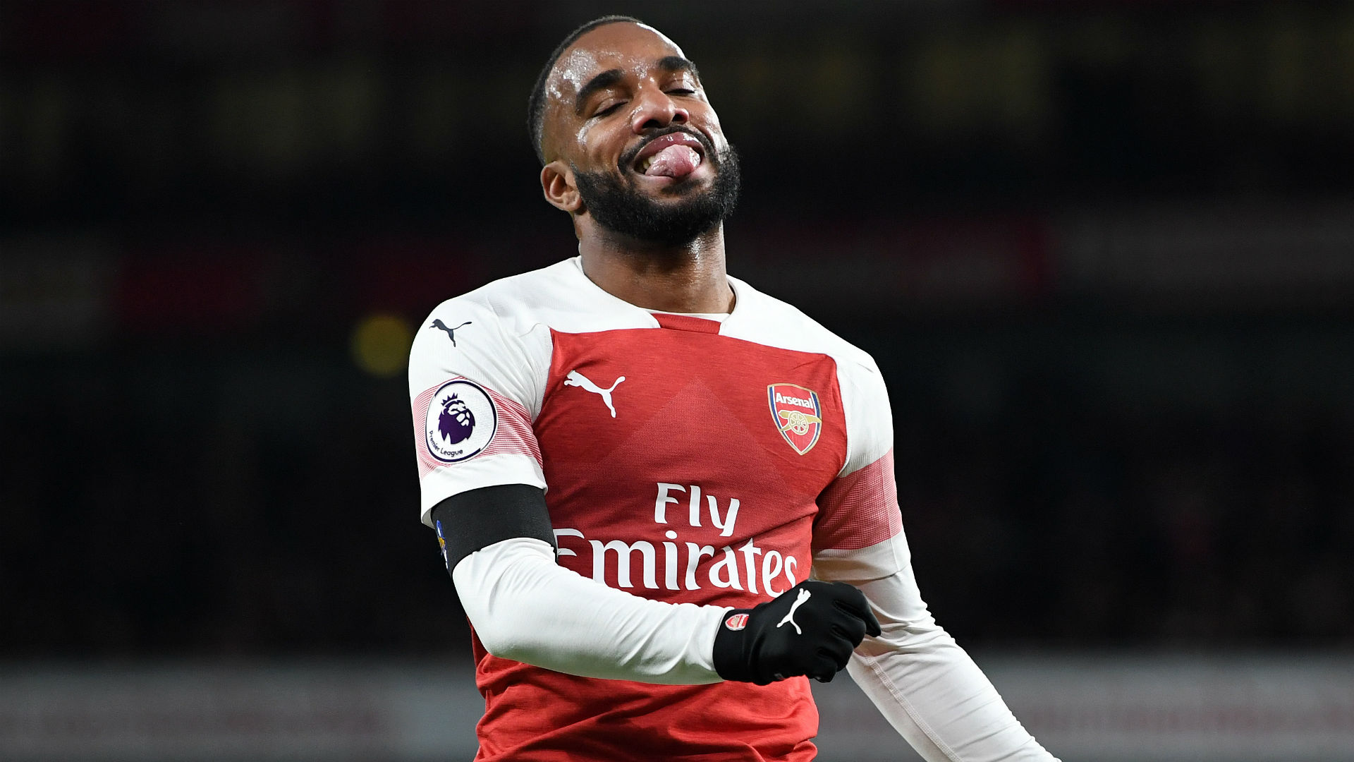 Dragun fires as Lacazette sees red