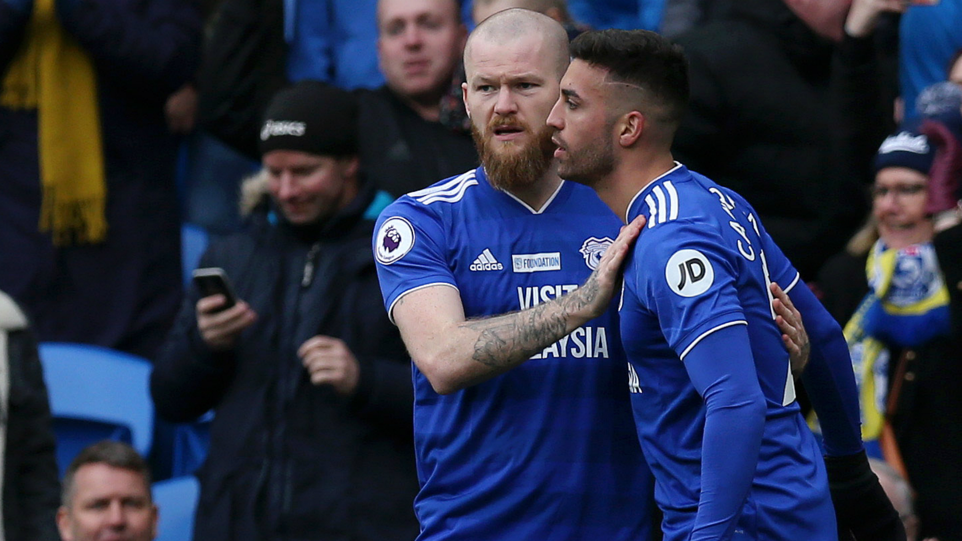 Cardiff City 2 West Ham 0: Hoilett & Camarasa end Bluebirds' slump