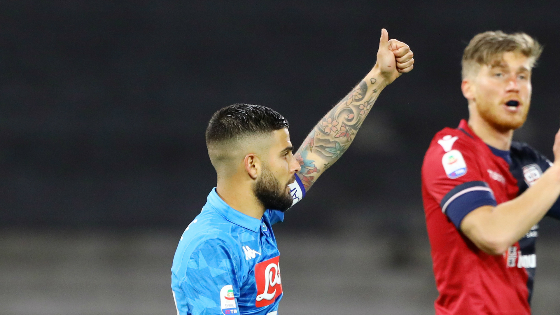 Napoli seal second spot with last-gasp Cagliari win
