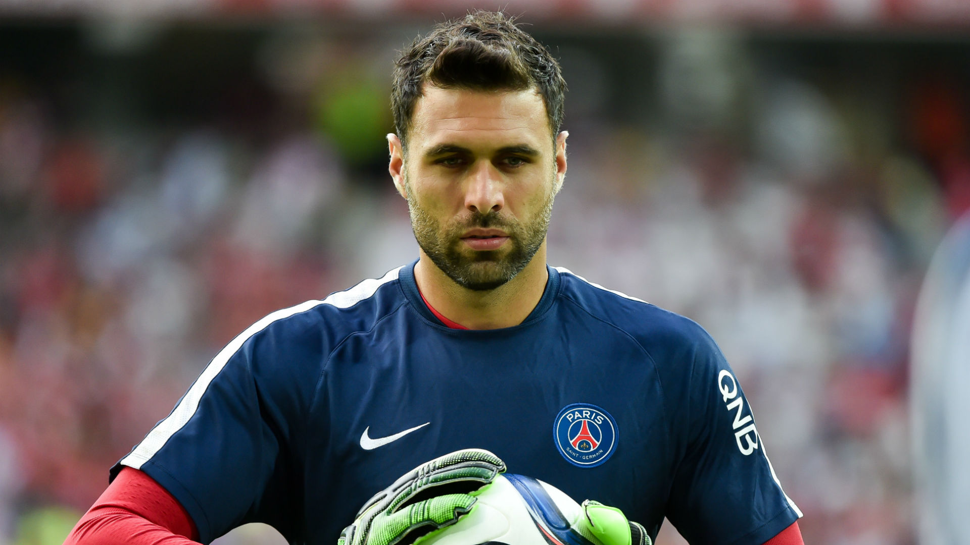 Sirigu completes Sevilla move | beIN SPORTS