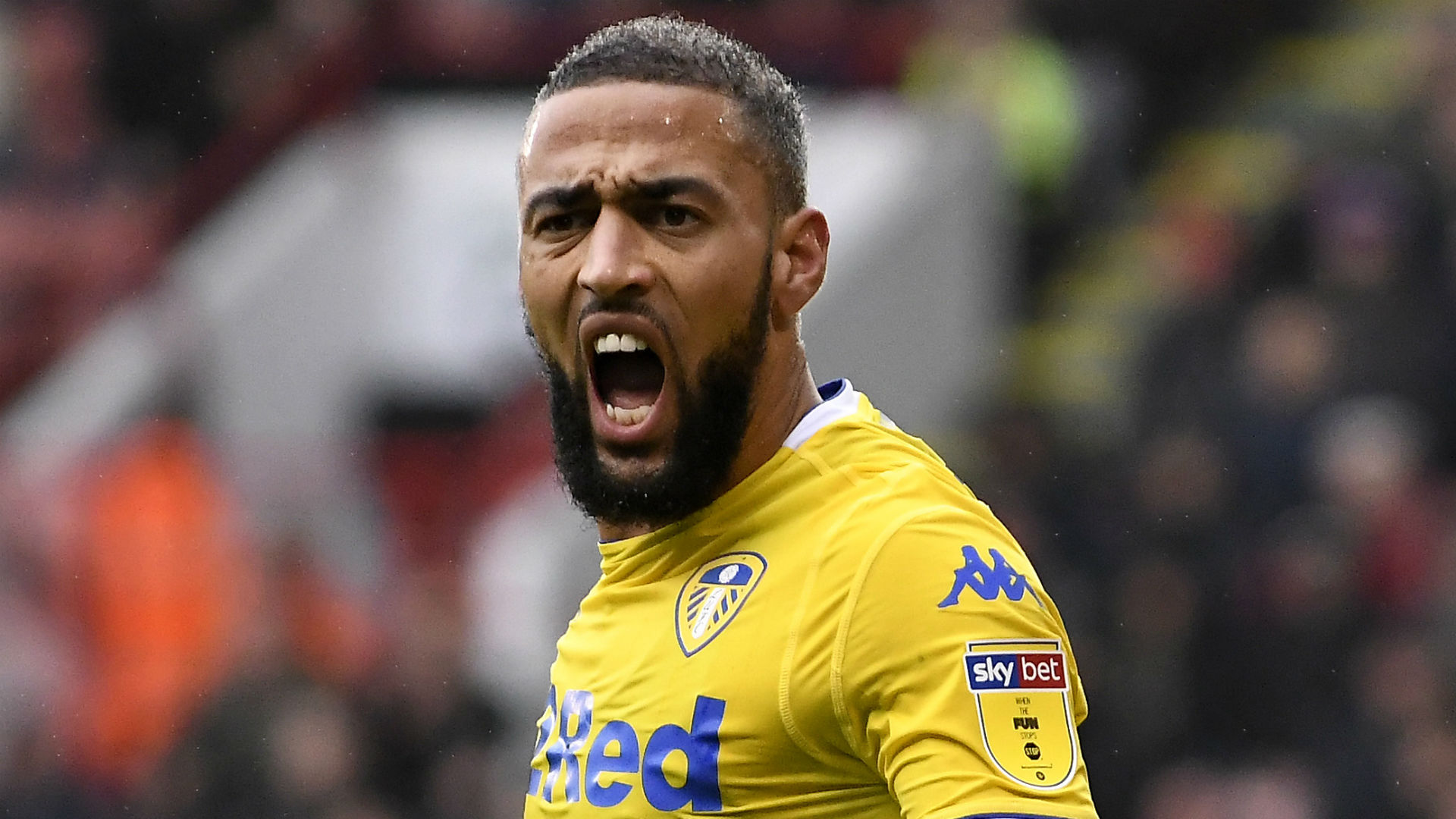 Roofe trades Leeds for Kompany's Anderlecht