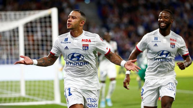 Ligue 1 - Olympique Lyonnais 6 Angers SCO 0 - Match Report