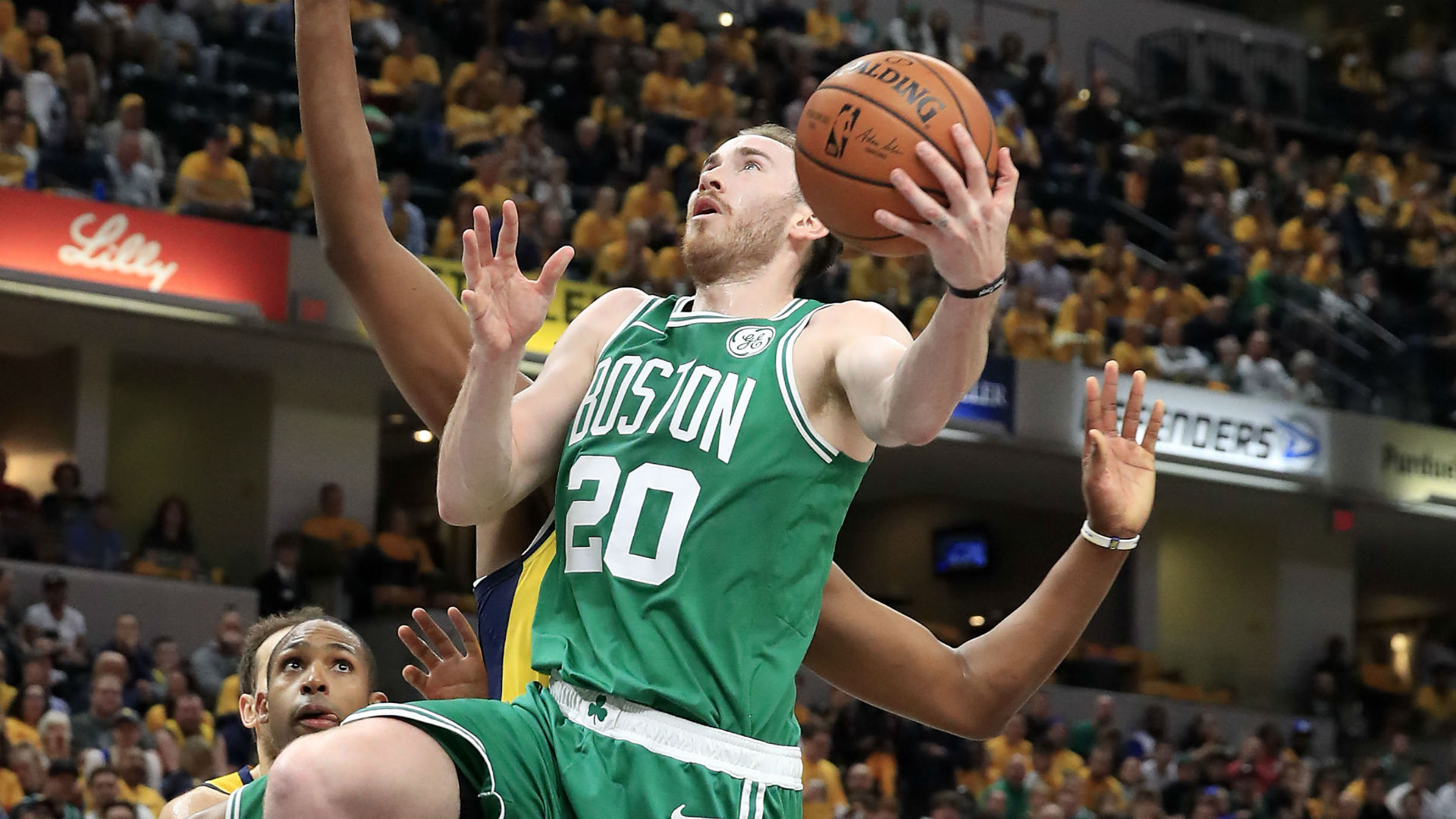 Celtics' Gordon Hayward suffers horrific ankle injury in season